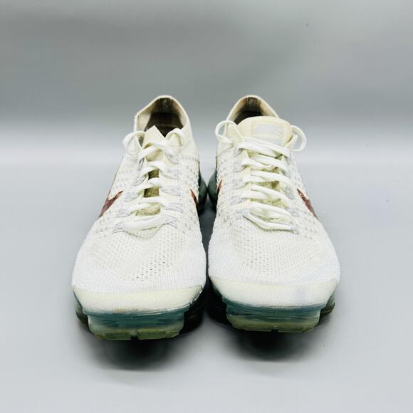 Nike Shoes Womens 8.5 White Knit Air VaporMax Flyknit Running Athletic Sneakers - Picture 3 of 11